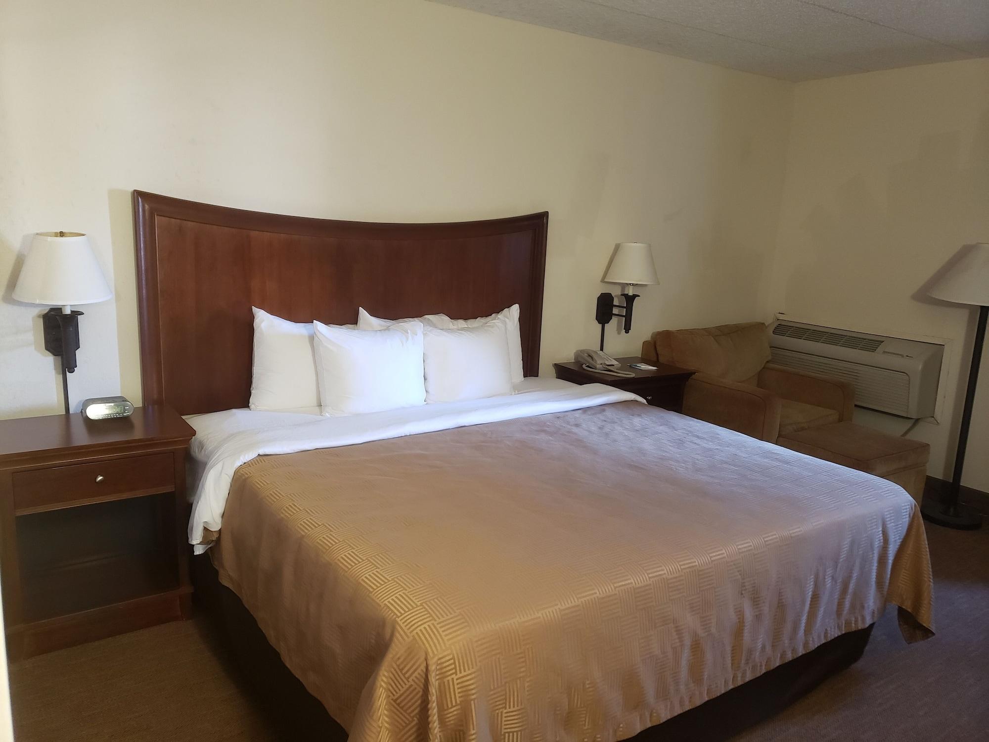 Tulsa Square Hotel Central, I-44 By Oyo מראה חיצוני תמונה