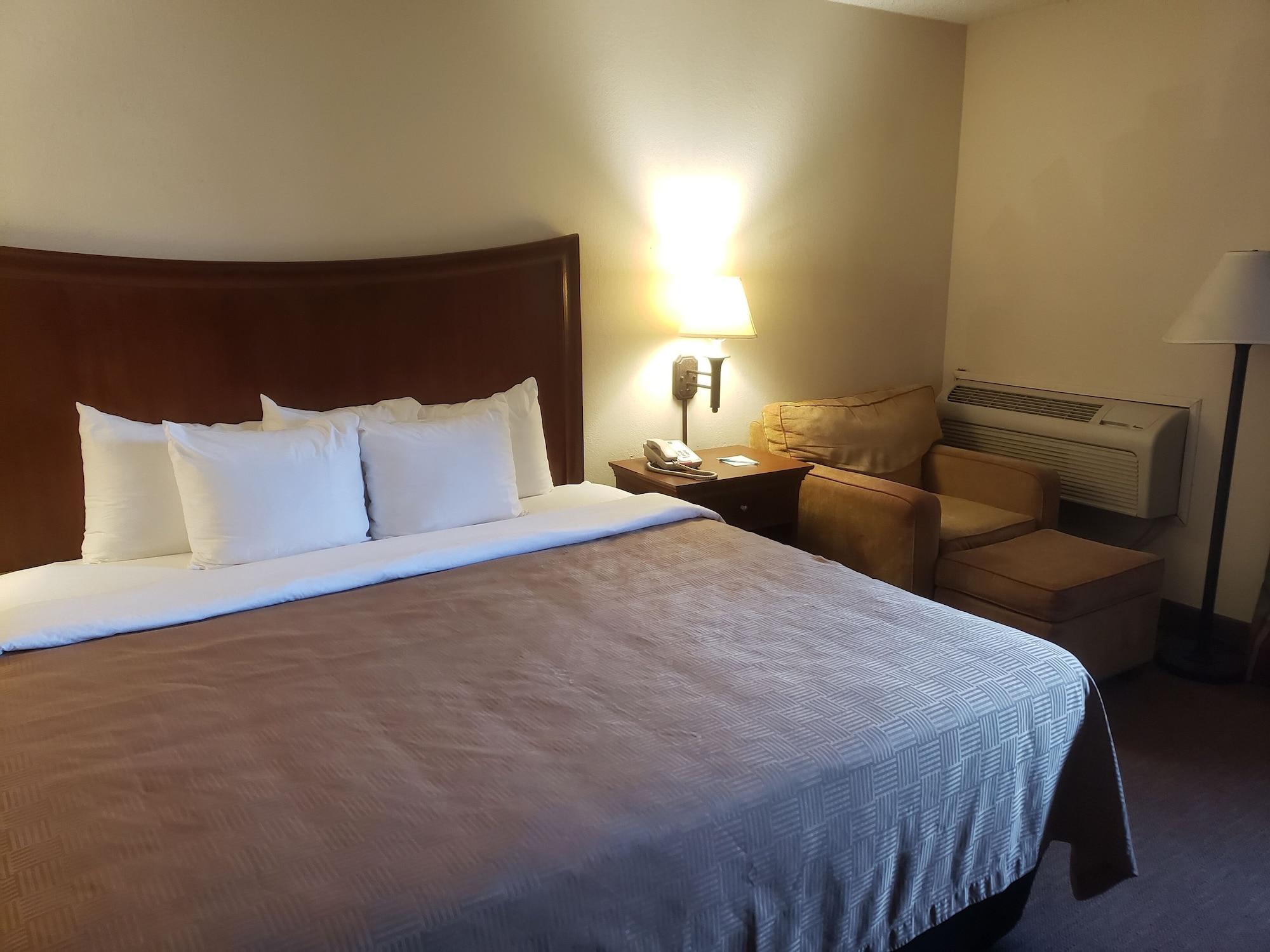 Tulsa Square Hotel Central, I-44 By Oyo מראה חיצוני תמונה