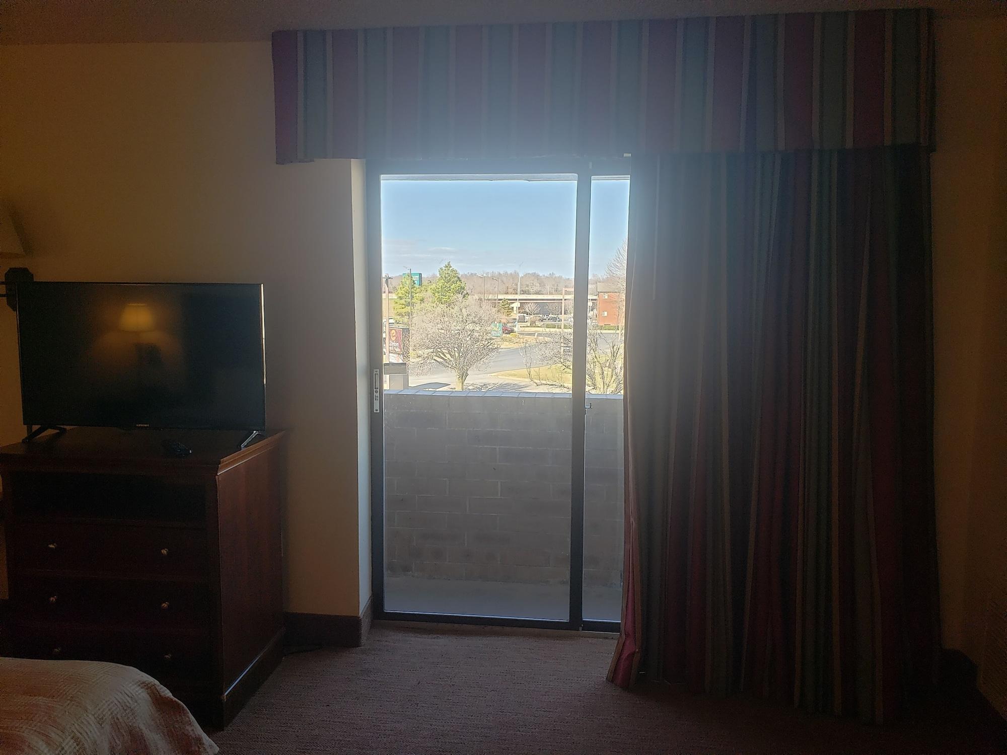 Tulsa Square Hotel Central, I-44 By Oyo מראה חיצוני תמונה