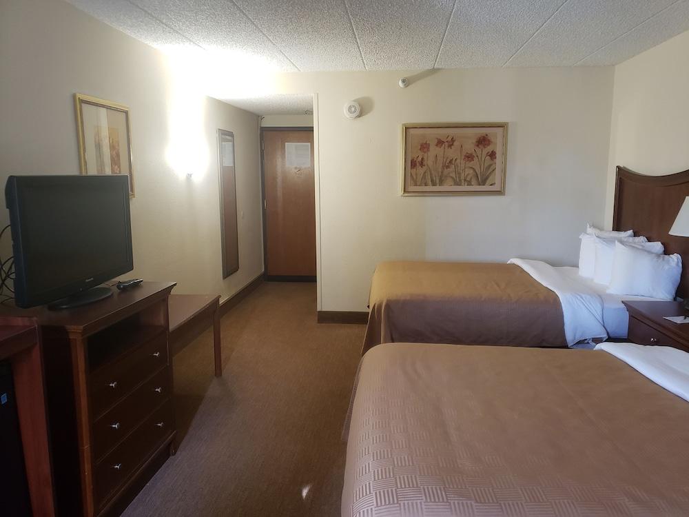 Tulsa Square Hotel Central, I-44 By Oyo מראה חיצוני תמונה