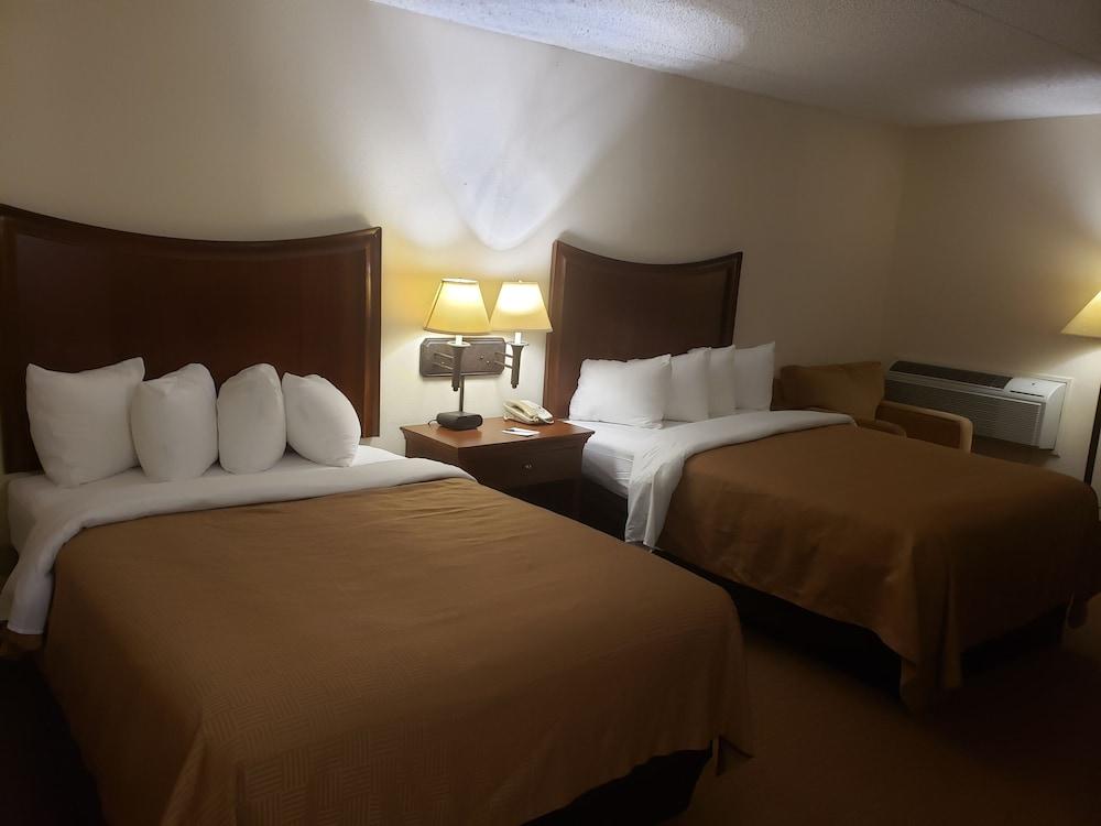 Tulsa Square Hotel Central, I-44 By Oyo מראה חיצוני תמונה