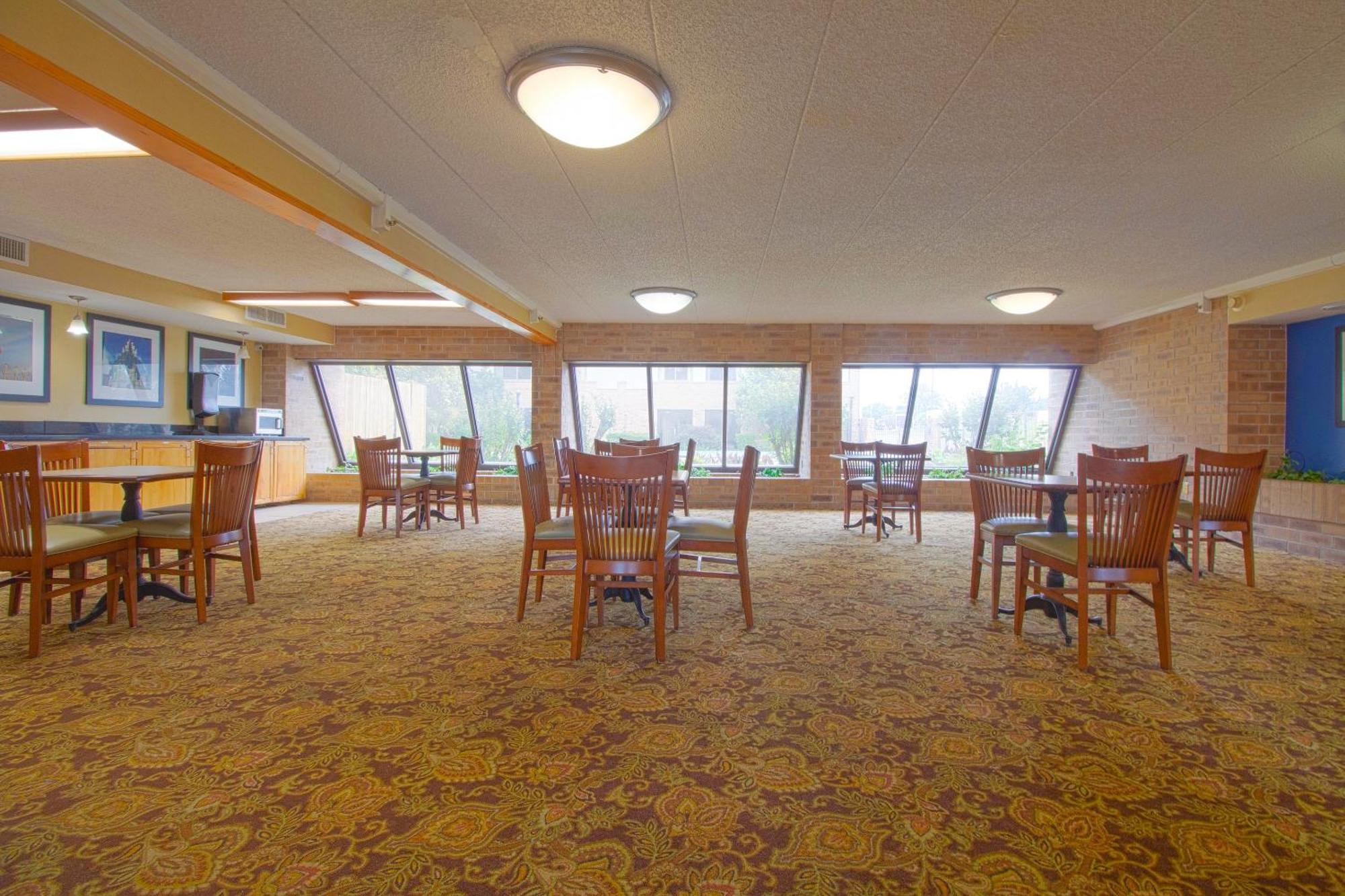 Tulsa Square Hotel Central, I-44 By Oyo מראה חיצוני תמונה