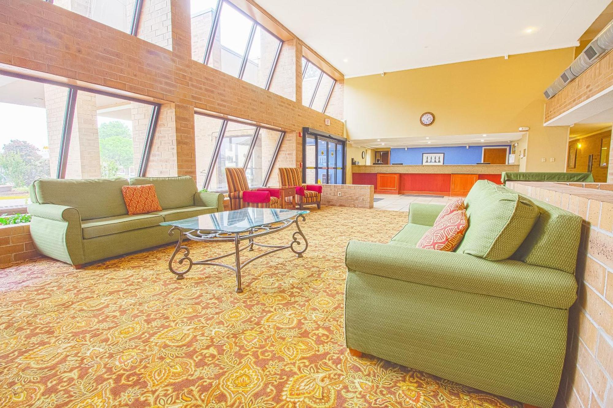 Tulsa Square Hotel Central, I-44 By Oyo מראה חיצוני תמונה