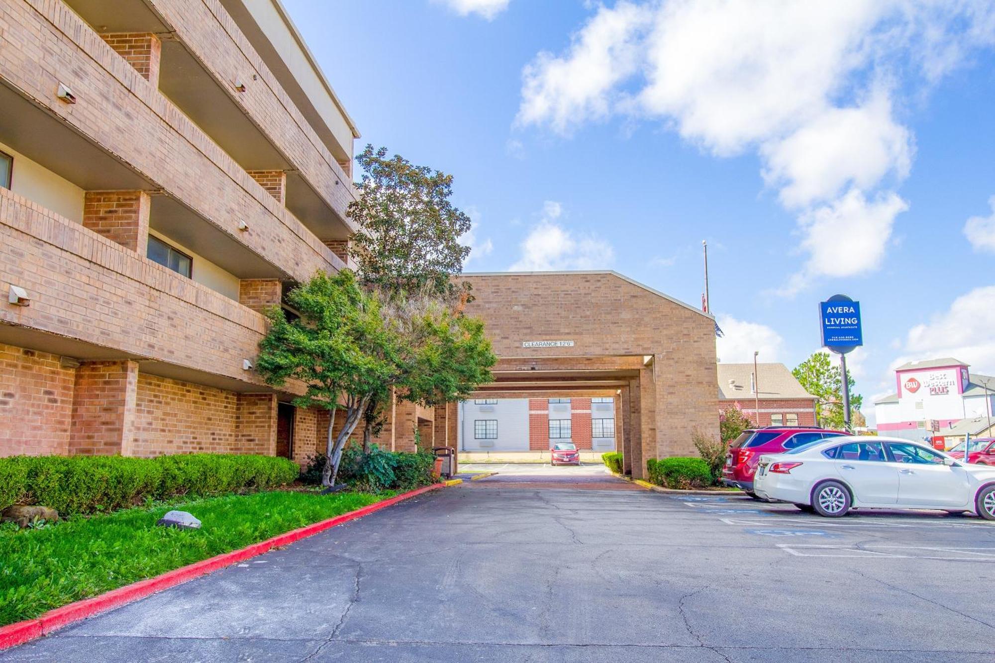 Tulsa Square Hotel Central, I-44 By Oyo מראה חיצוני תמונה