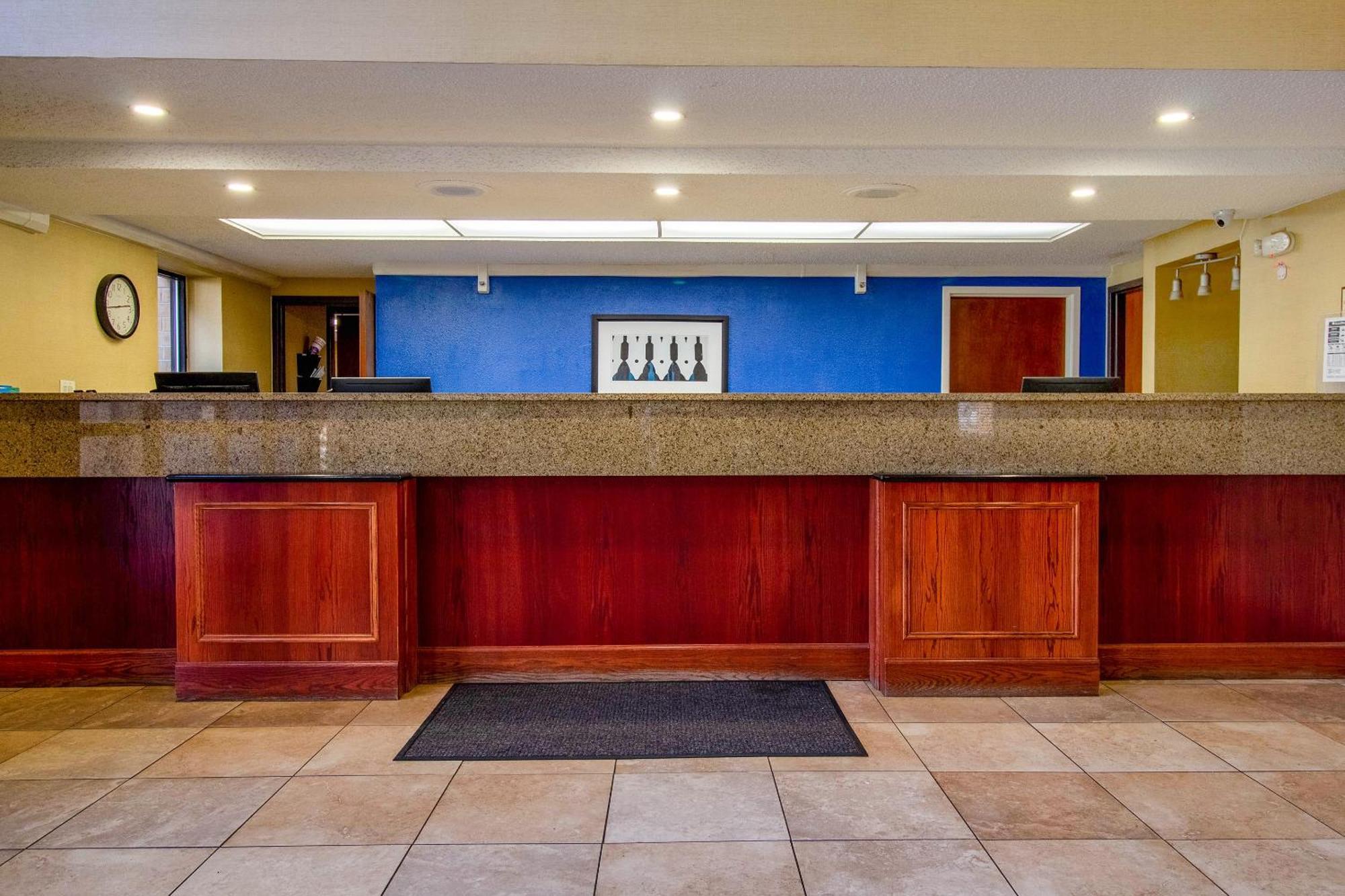Tulsa Square Hotel Central, I-44 By Oyo מראה חיצוני תמונה